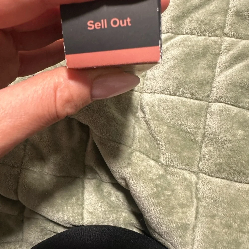 Too Faced Melted Matte Lipstick - Picture 2 of 5
